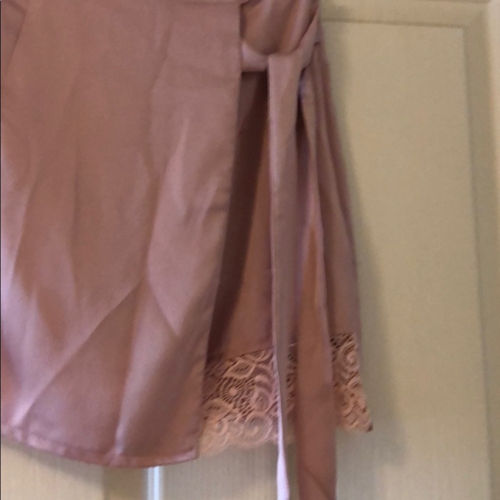 Mini skirt - Picture 2 of 3
